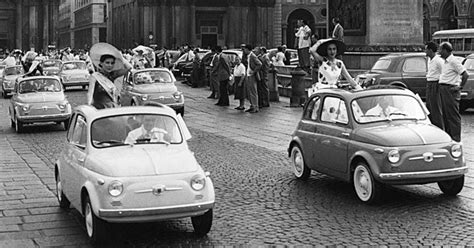 perché versace i ha lanciato la.fiat 500|Fiat 500: un’emozionante storia che dura da sessant’anni.